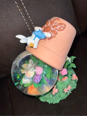 Vintage JCPenny Primavera Easter Bunny Musical Water Globe Flowerpot